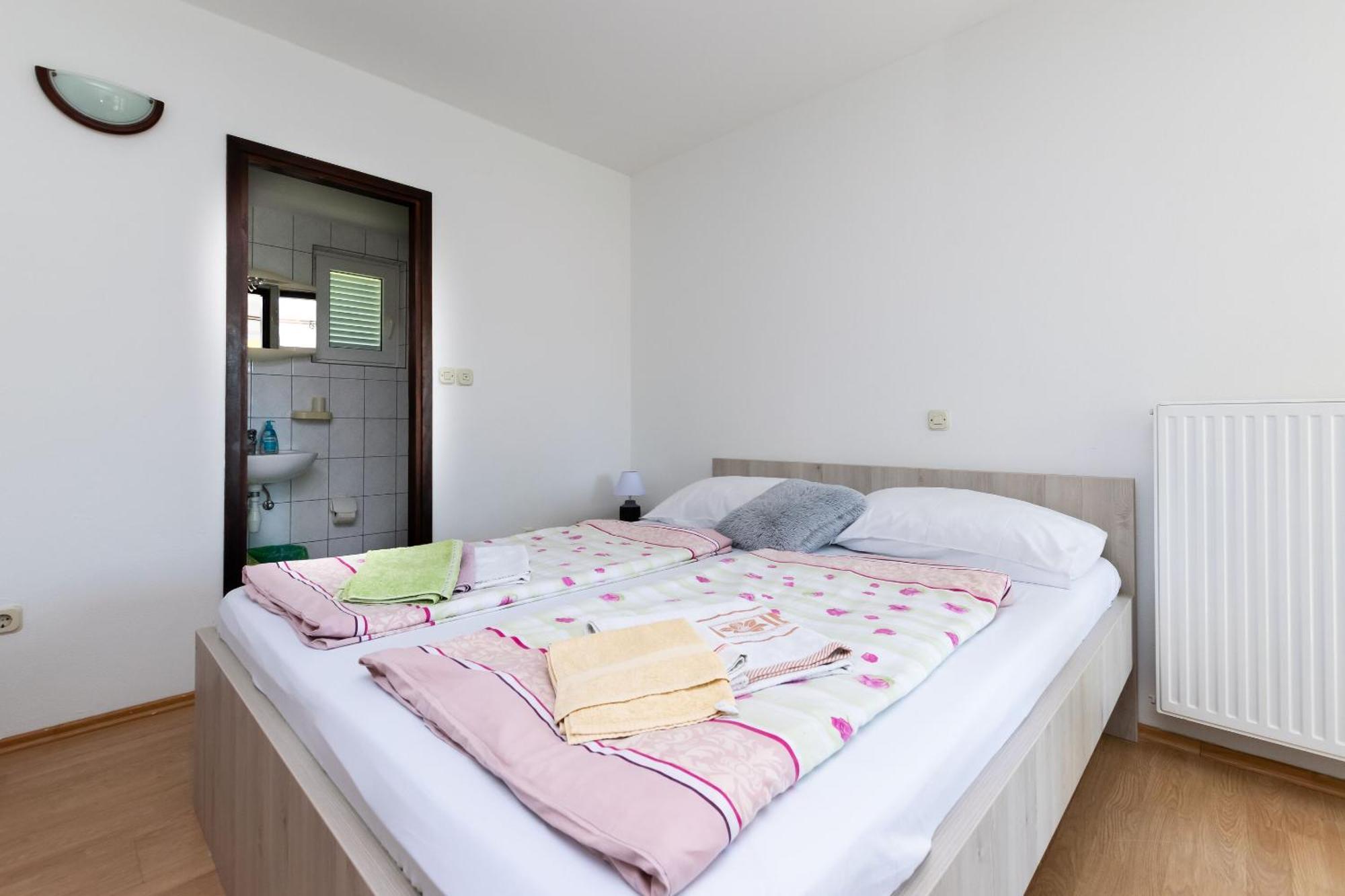 Apartments Boza Lopar Εξωτερικό φωτογραφία