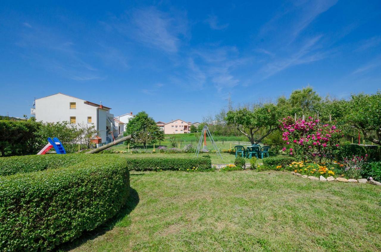Apartments Boza Lopar Εξωτερικό φωτογραφία