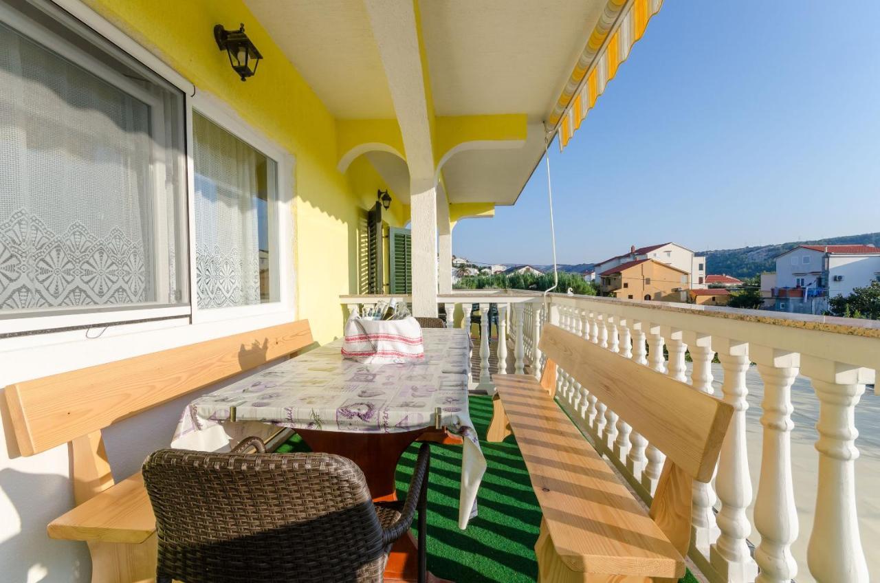 Apartments Boza Lopar Εξωτερικό φωτογραφία