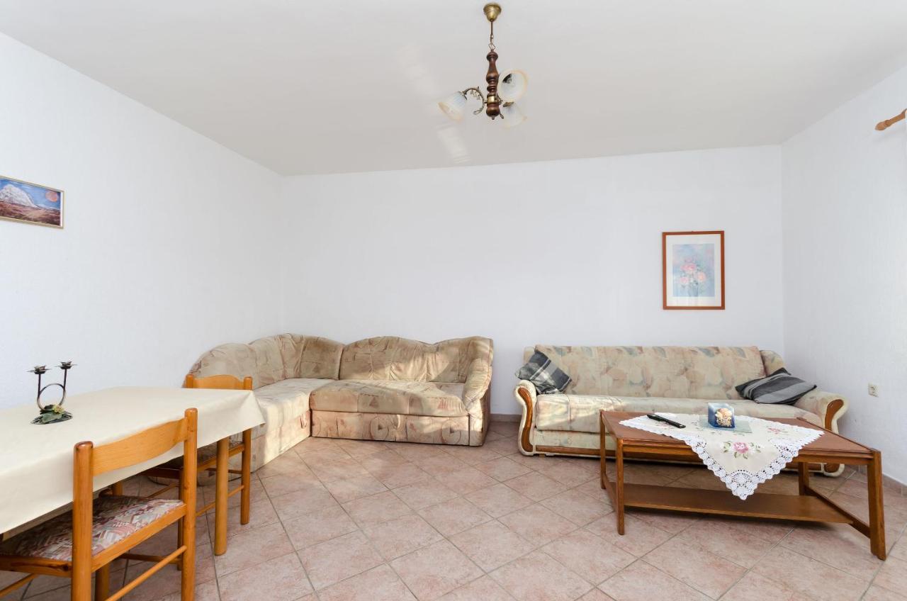 Apartments Boza Lopar Εξωτερικό φωτογραφία